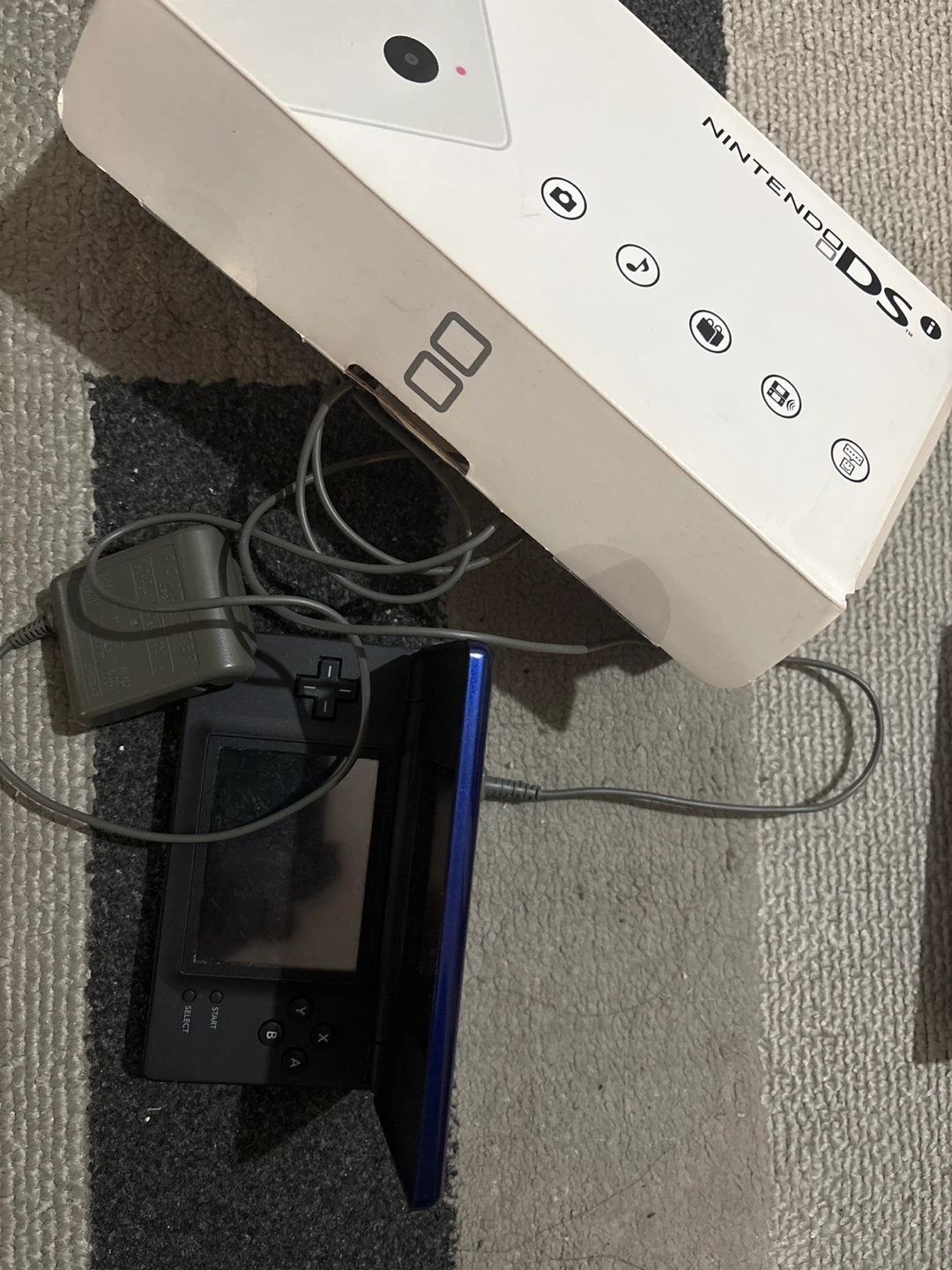 Nintendo DS Lite Console with Charger and Box