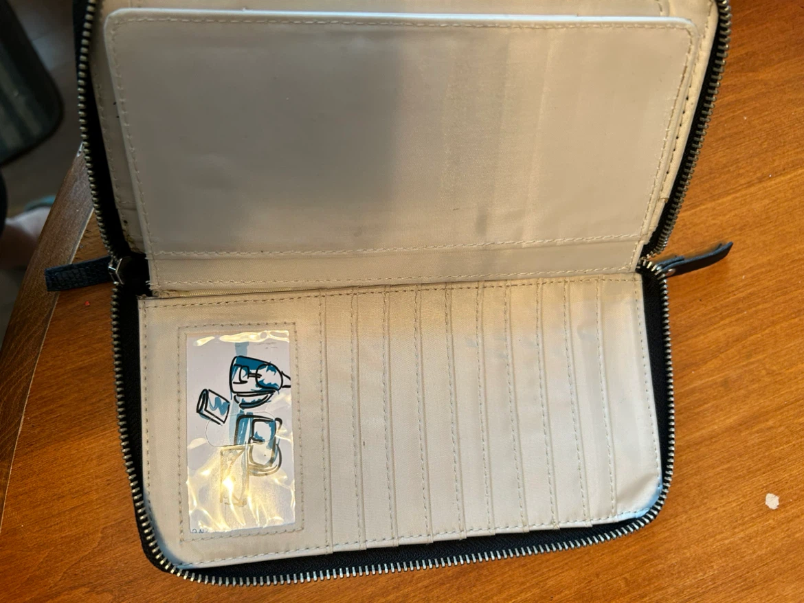 Black and White Geometric Wallet - photo 3