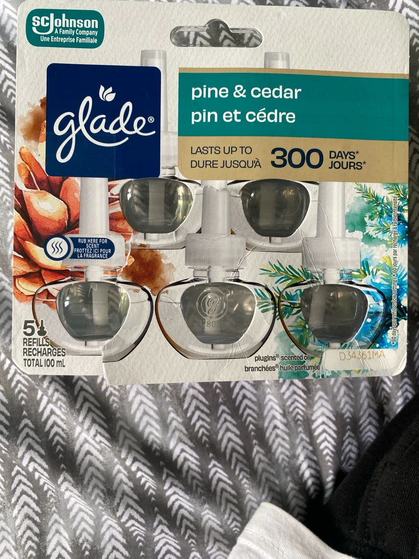 Glade Pine & Cedar PlugIns Scented Oil Refills (5 Count)