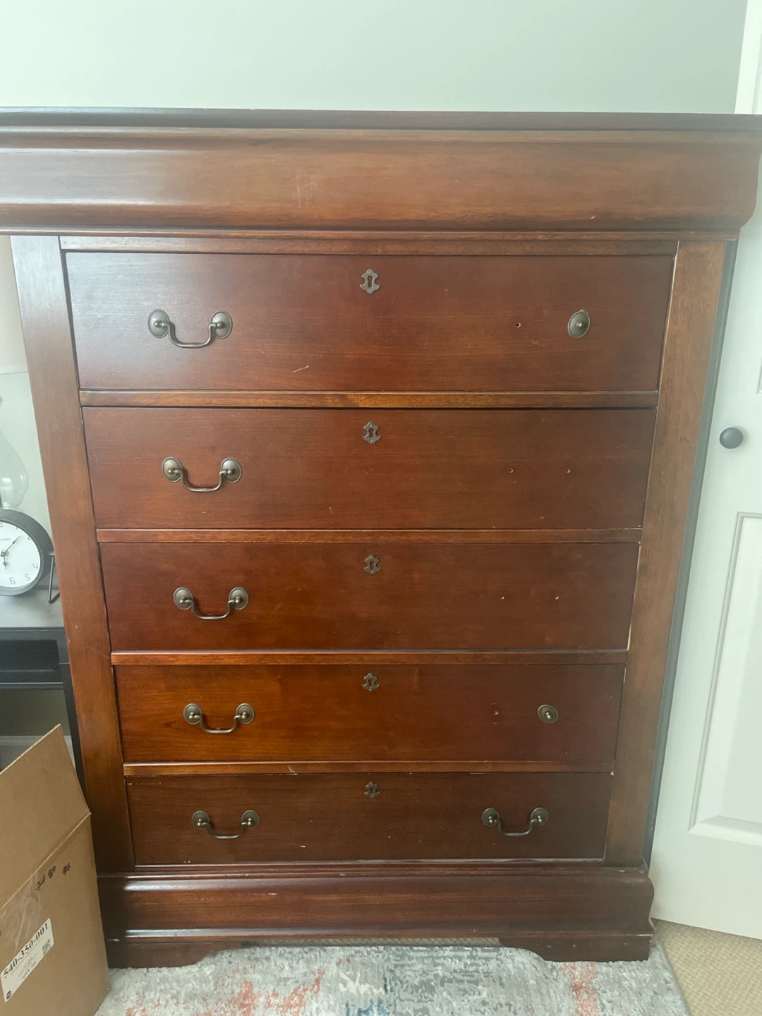 Wooden Dresser with 5 Drawers