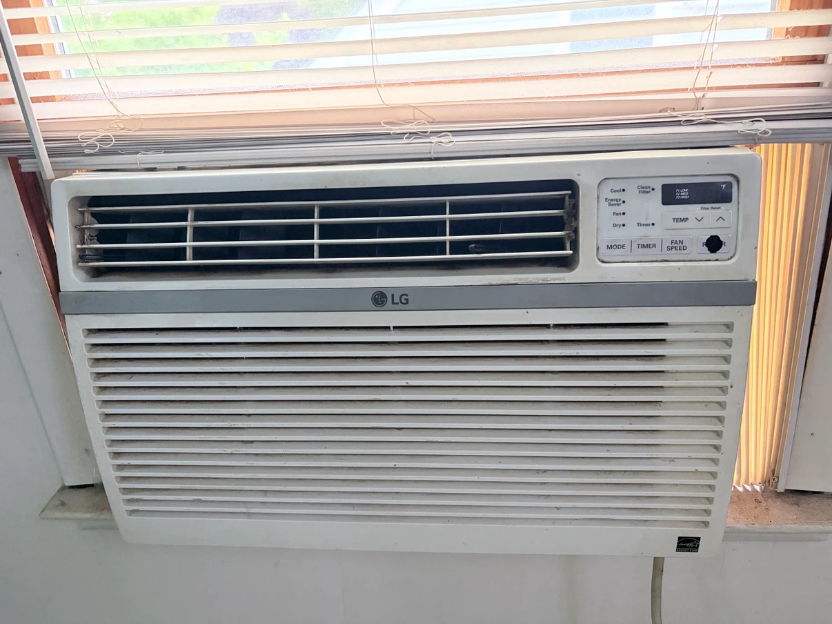 LG Window Air Conditioner