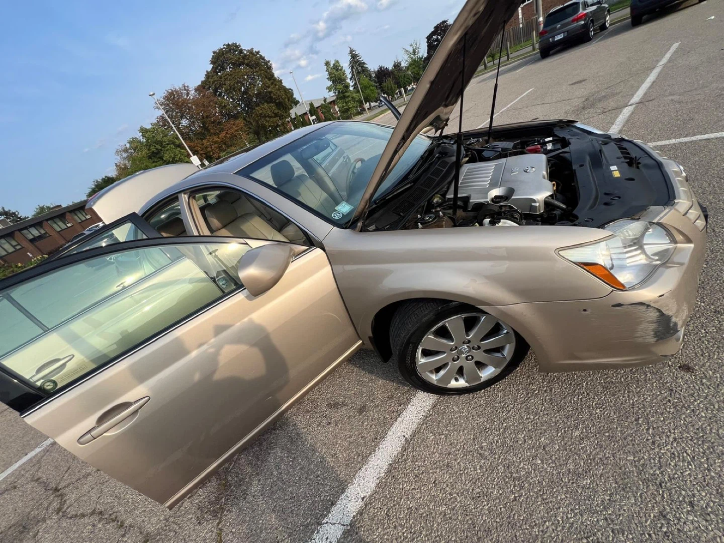 Toyota Avalon Limited - photo 4