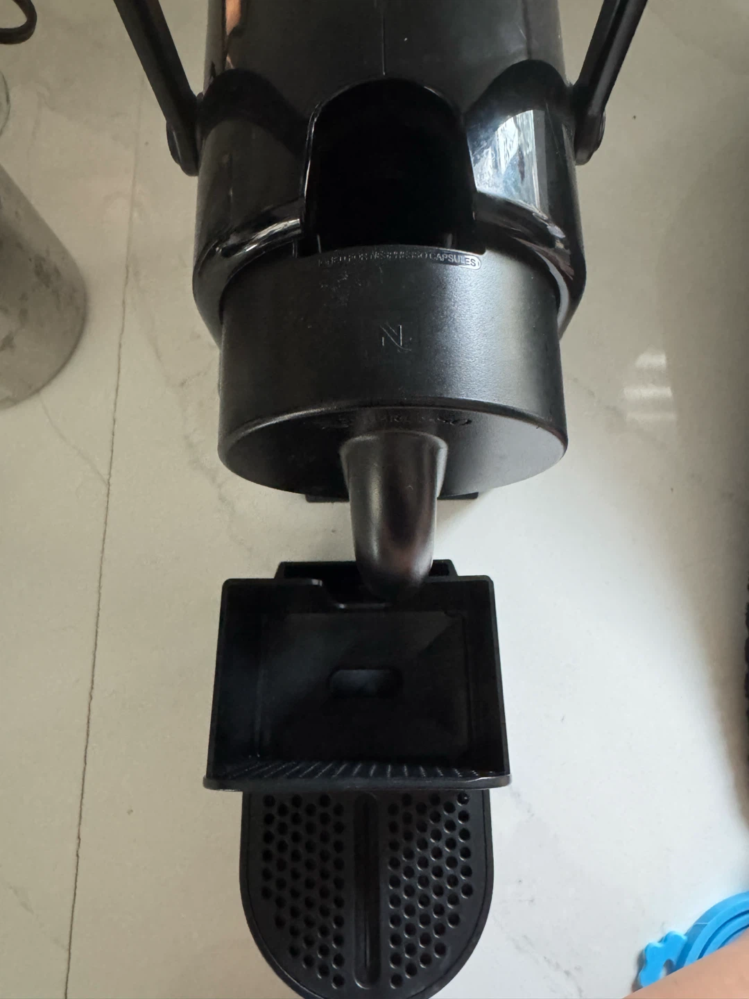 Nespresso Inissia Espresso Machine - photo 3