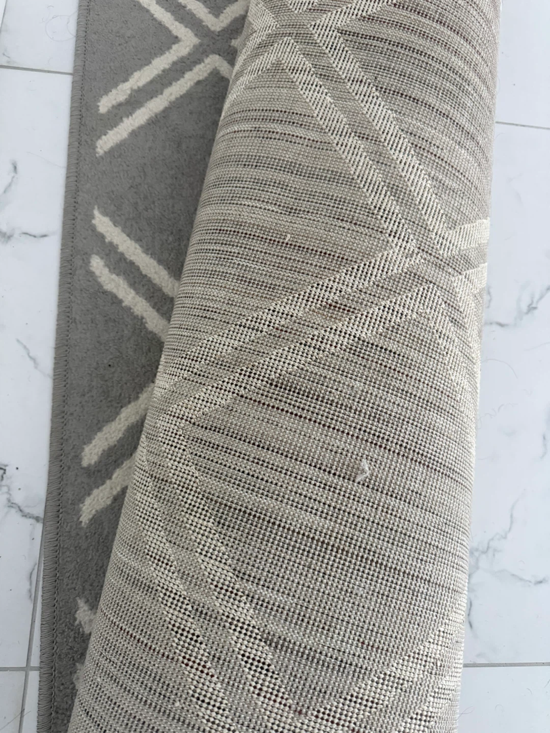 Grey Geometric Area Rug - photo 2
