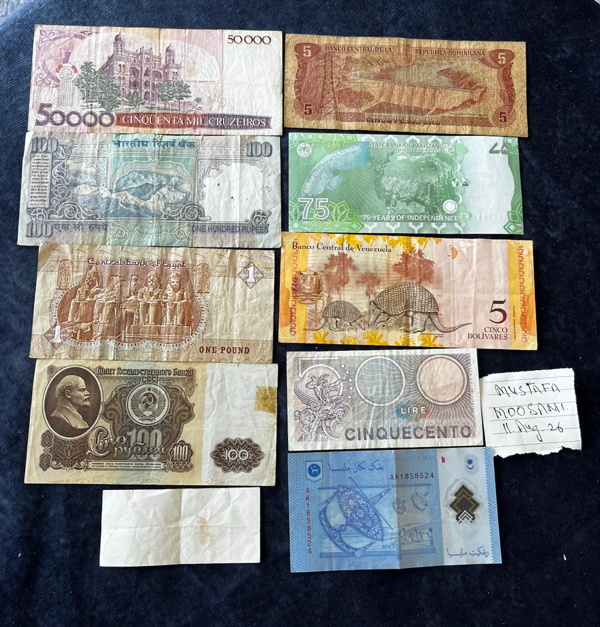 Collection of International Banknotes - photo 4