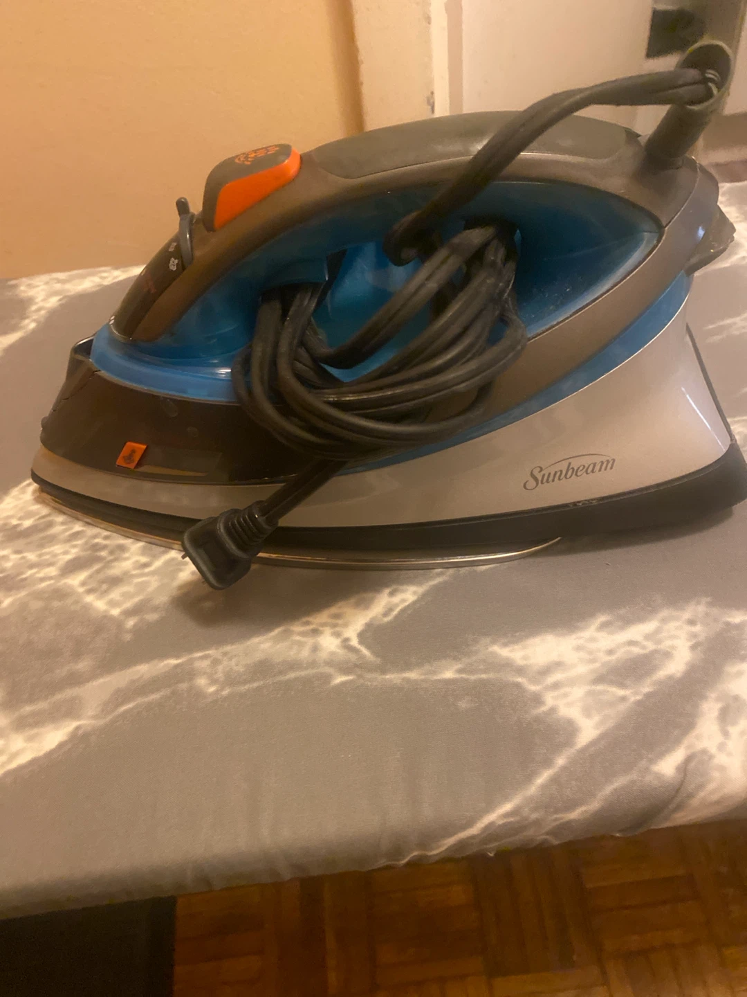 Sunbeam Iron - photo 3