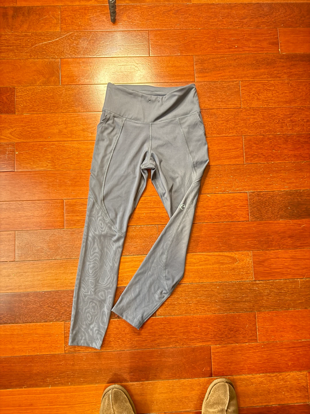 Nike Training Leggings – Grey Marbled Pattern | Size Small - photo 2