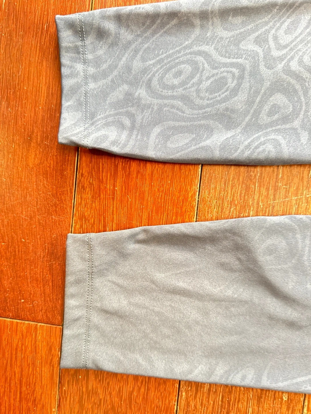 Nike Training Leggings – Grey Marbled Pattern | Size Small - photo 4
