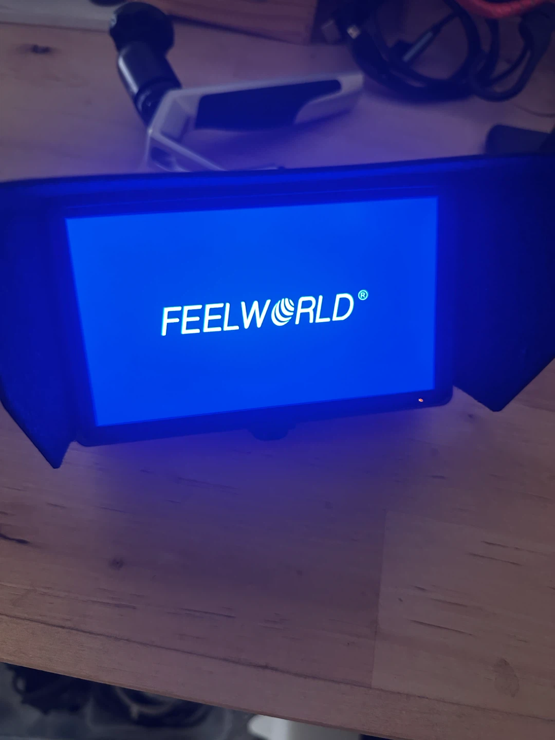 Feelworld S55 4K field monitor
