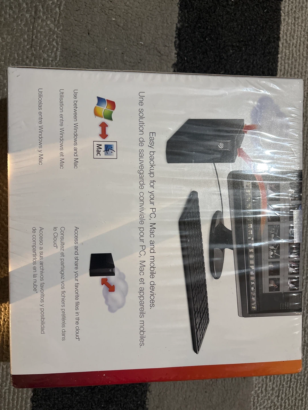Seagate Backup Plus 4TB External Hard Drive - photo 2