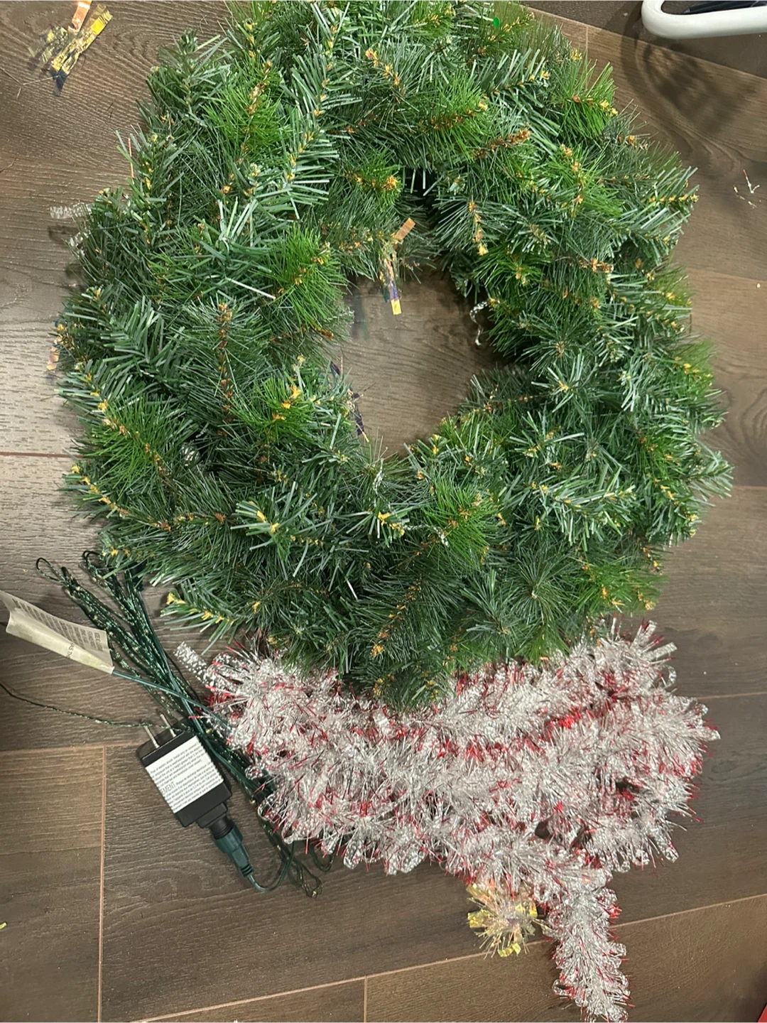 Artificial Christmas Wreath with Tinsel Garland