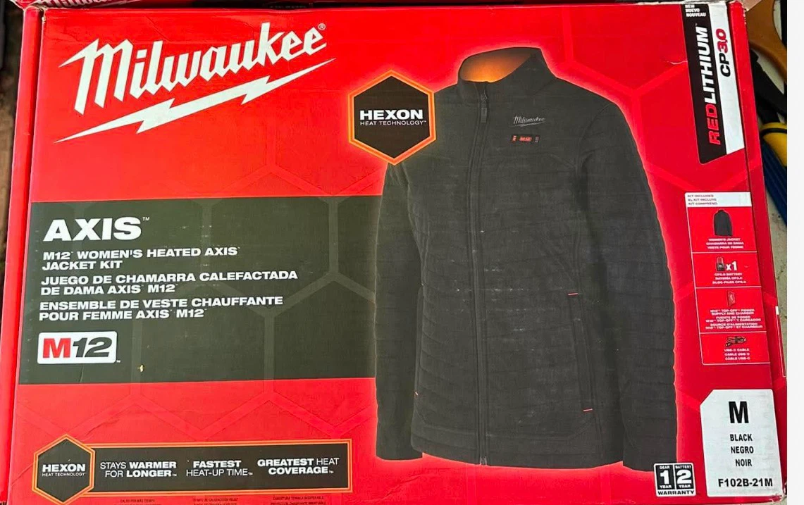 Milwaukee M12 Women's Heated Axis Jacket Kit