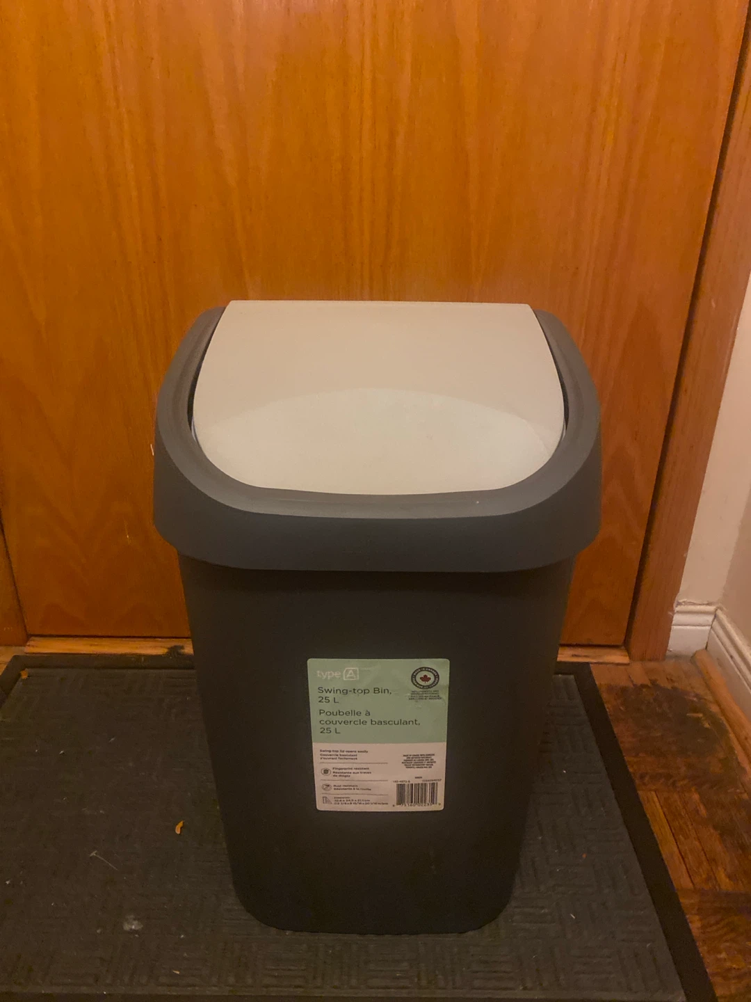 Type A Swing-top Bin - 25 L