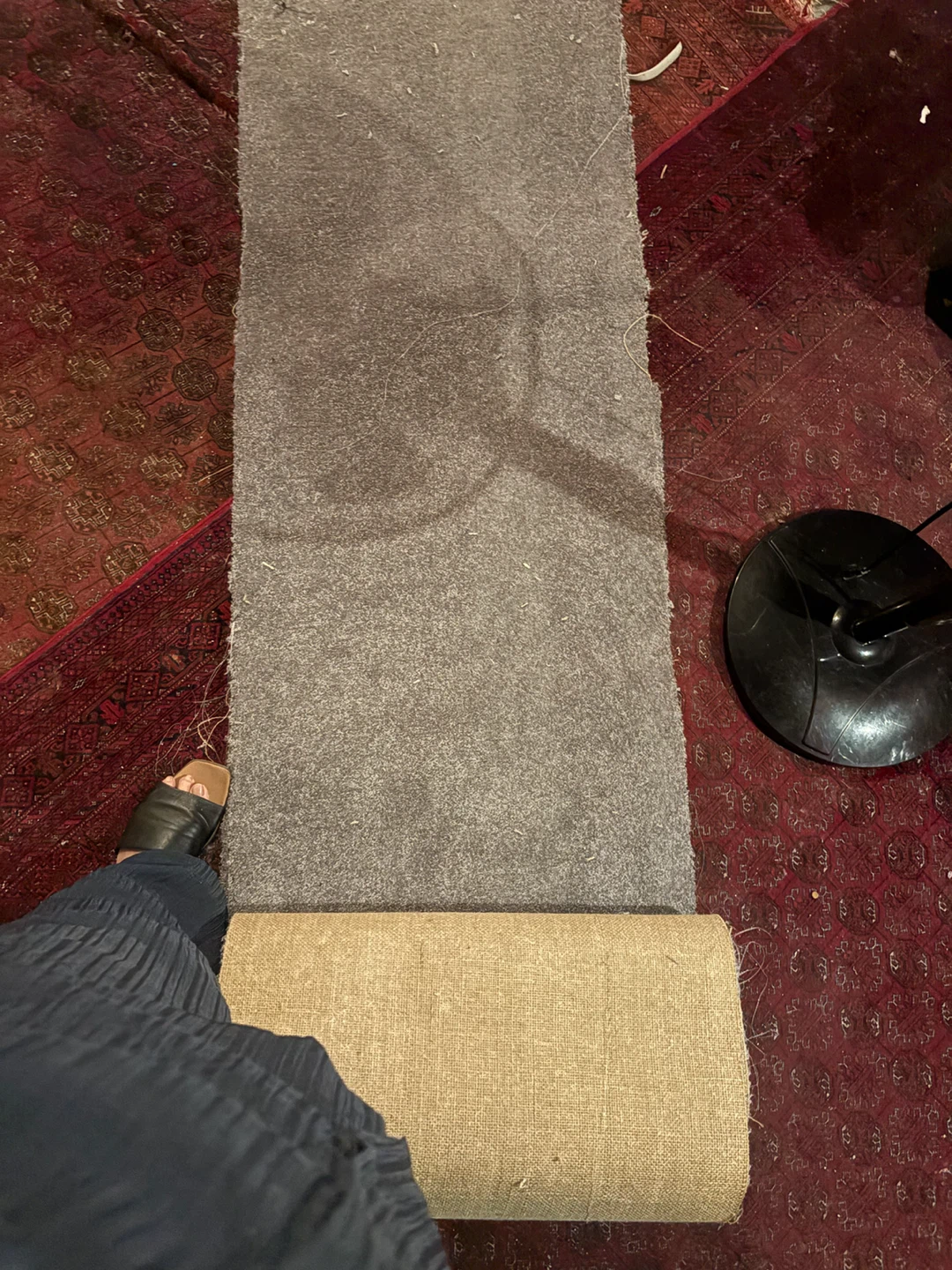 Carpet Runner with Burlap Backing - photo 2