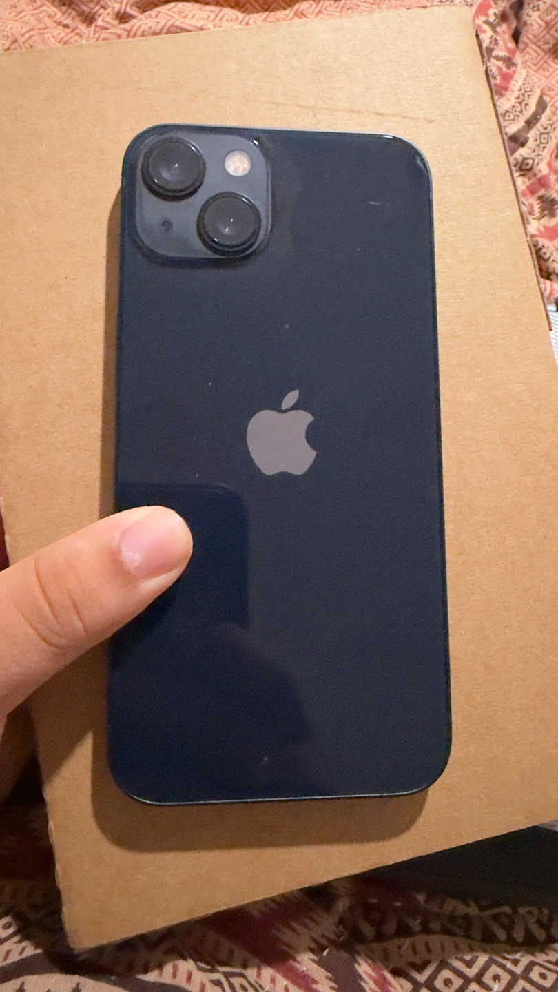 Apple iPhone 13 - 128 GB