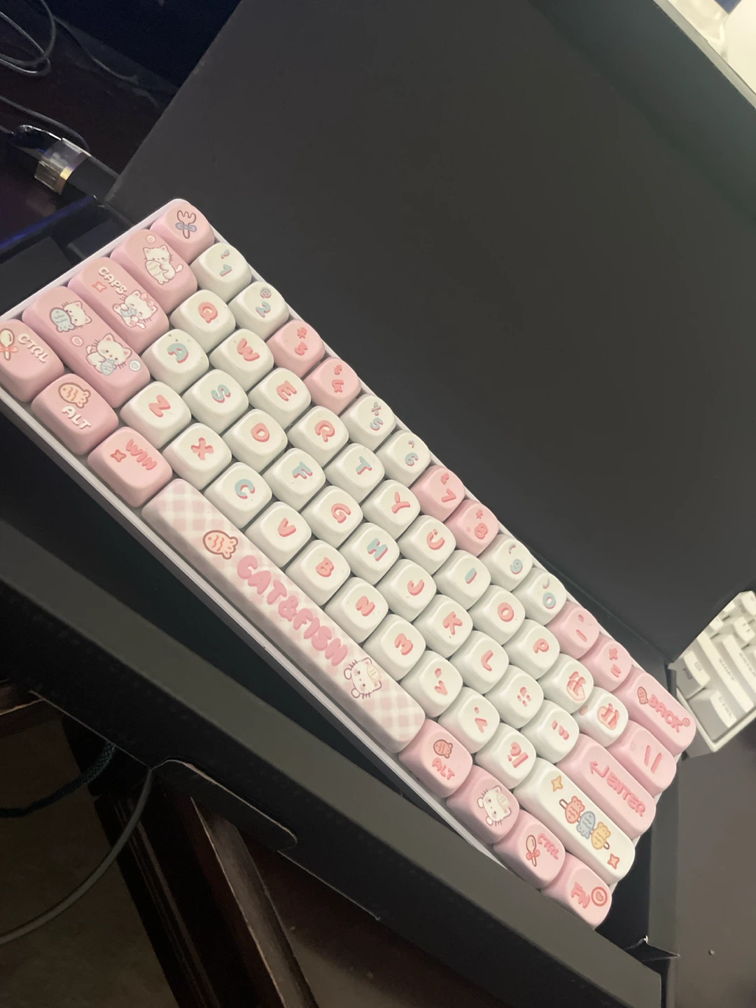 Cat&Fish Hello Kitty Themed Mechanical Keyboard