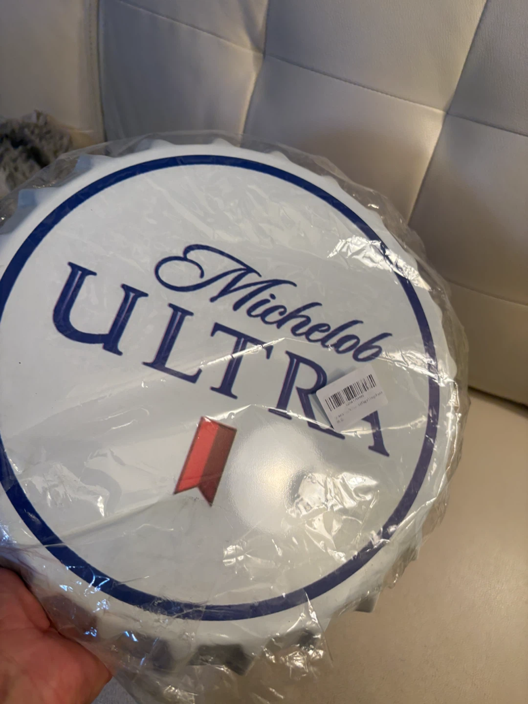 Birra Moretti & Michelob Ultra Bottle Cap Signs - photo 4