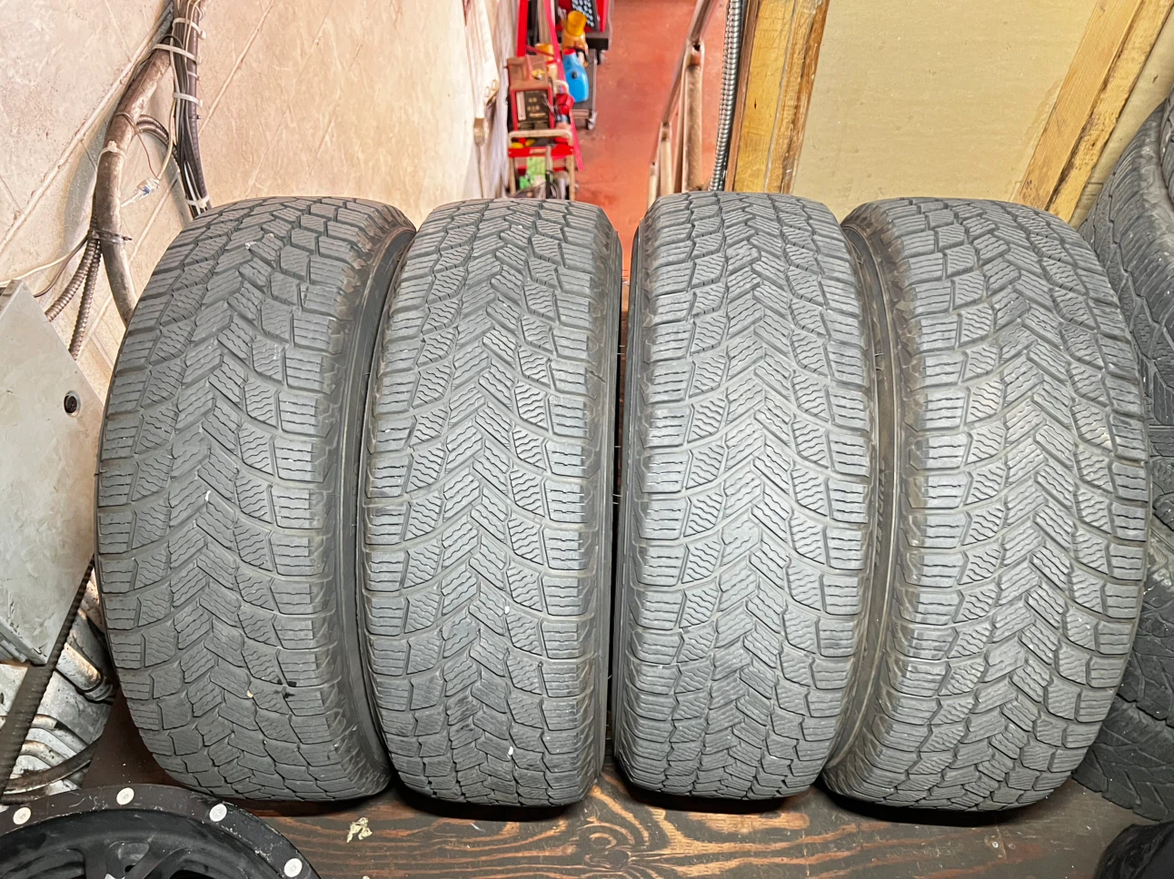 Michelin X-Ice Winter Tires – Set of 4 (205/60R16) - photo 2