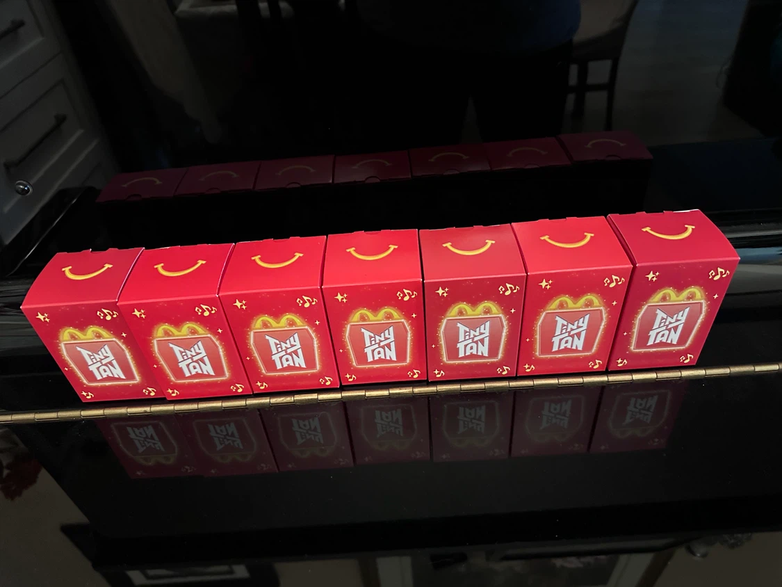 McDonald's BTS Encore Edition TinyTAN Happy Meal Toys - photo 3