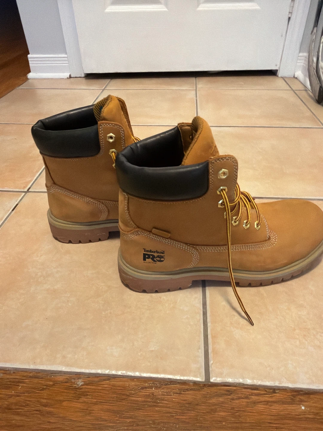 Women’s work/steel toed boots - 9.5 Timberland Pro - photo 2