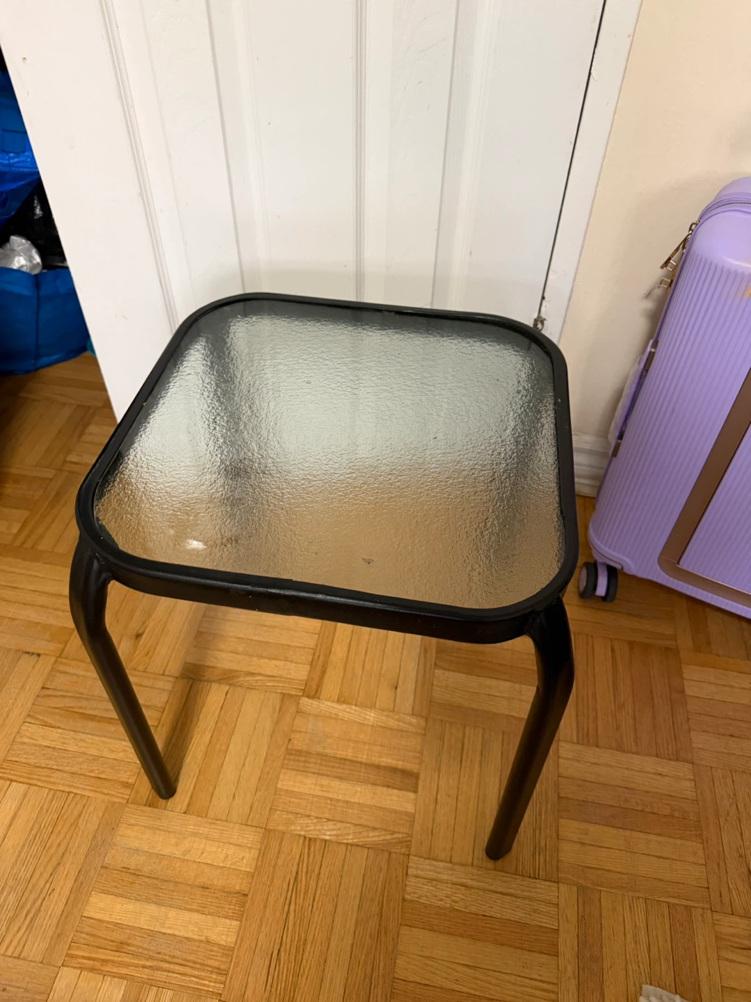 Glass top side table - photo 2