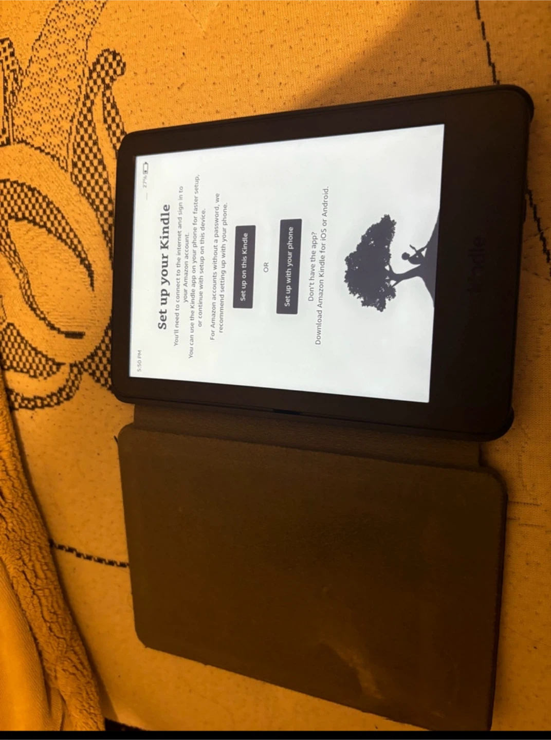 Amazon Kindle E-reader with Cover - photo 2