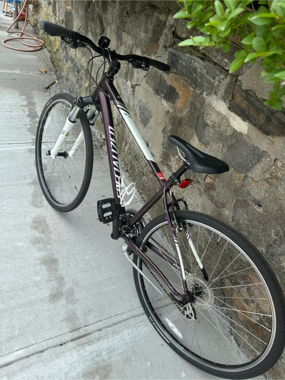 Specialized Ariel Women's Hybrid Bike