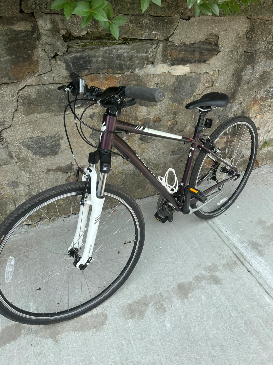 Specialized Ariel Women's Hybrid Bike - photo 2