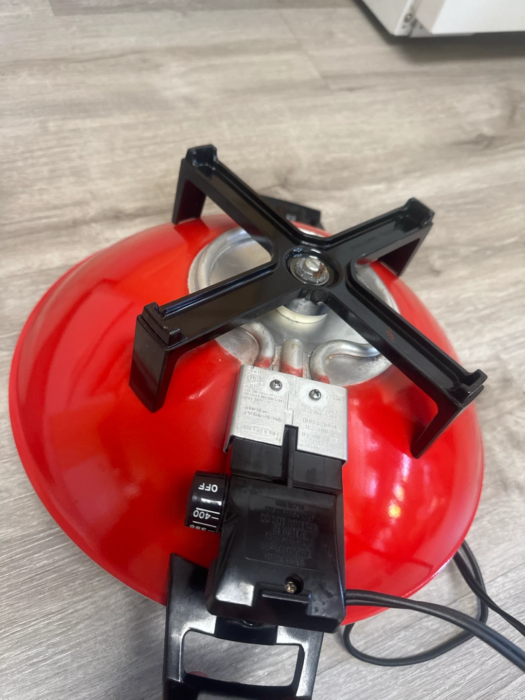 Retro Electric Wok with Lid - photo 3