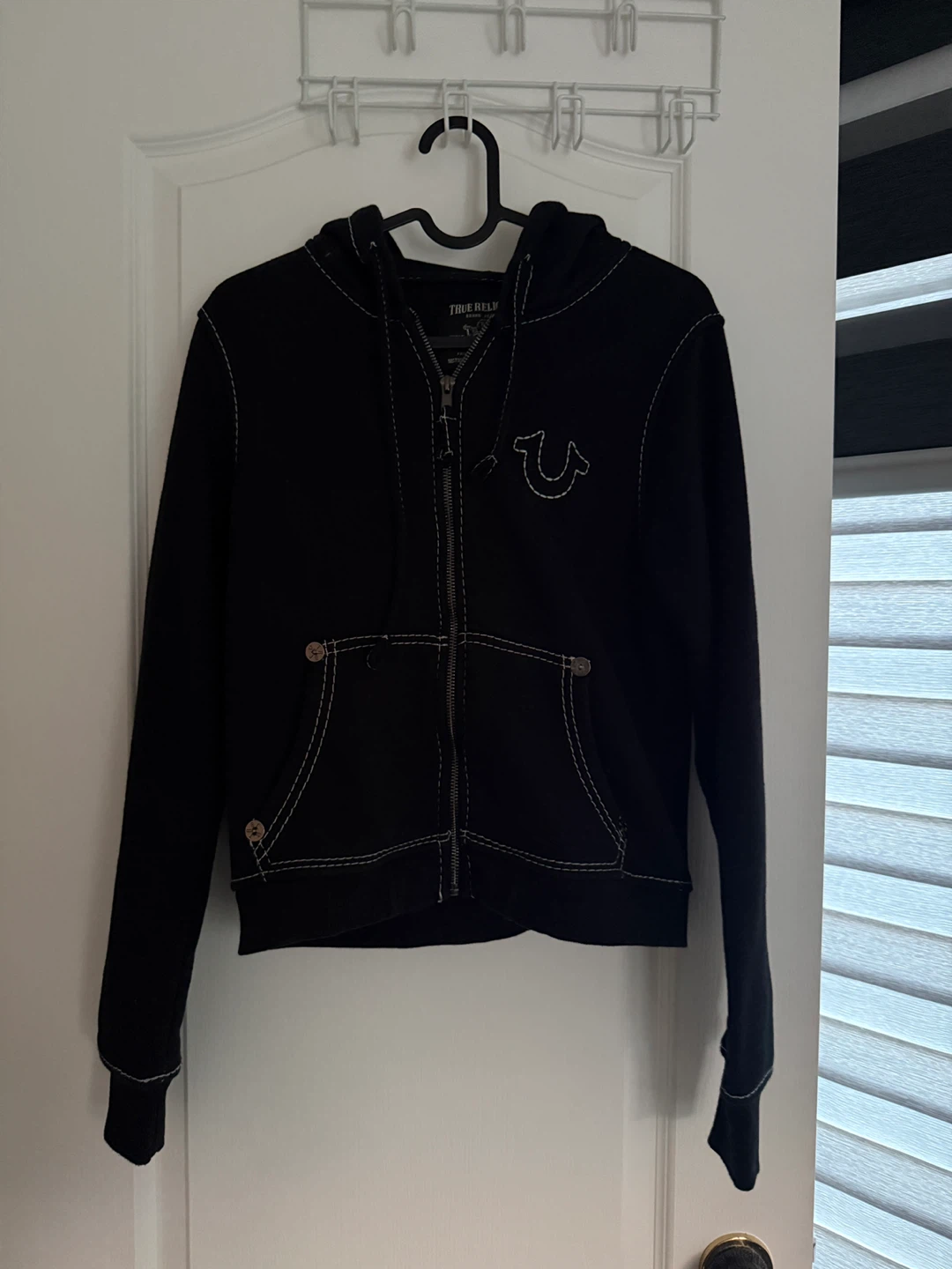 CLOTHES/BAG FOR SALE - photo 2