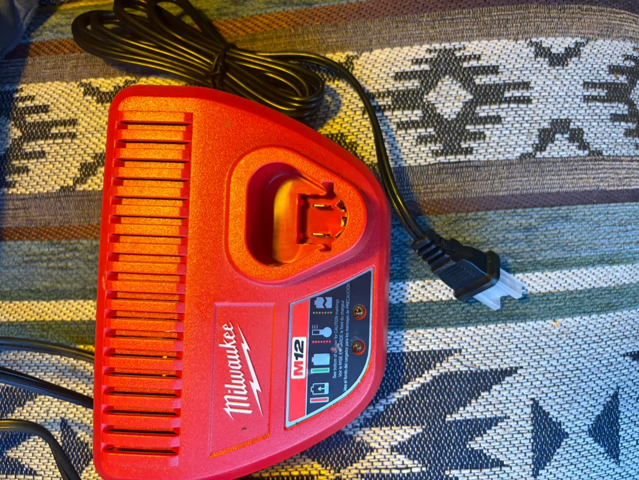 Milwaukee M12 Battery Chargers (2) - photo 2