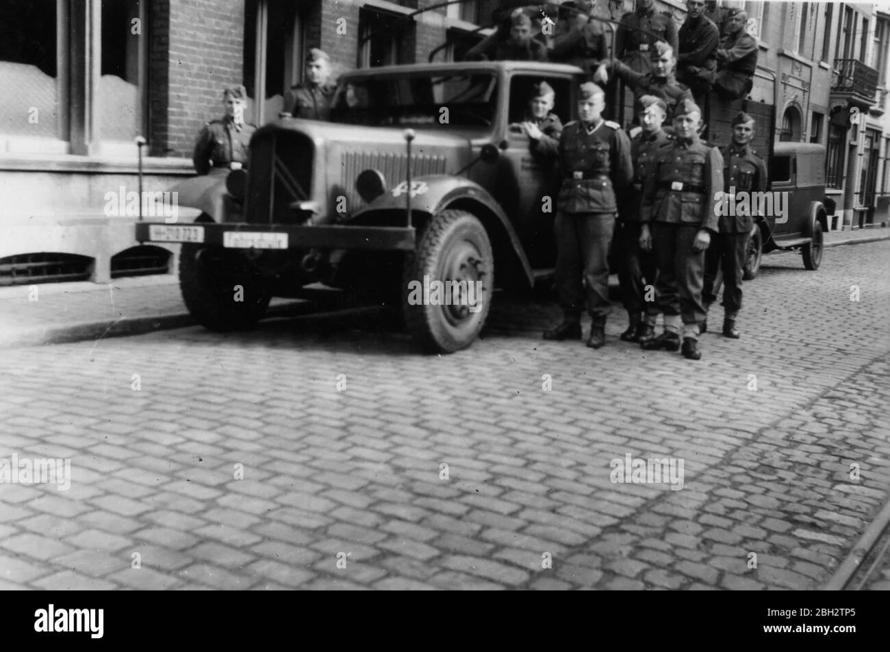 Belgian Franc Coin - 1943 - photo 3