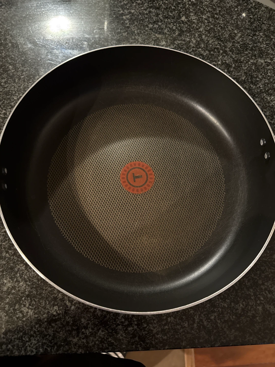 T-fal  jumbo Pan - photo 2