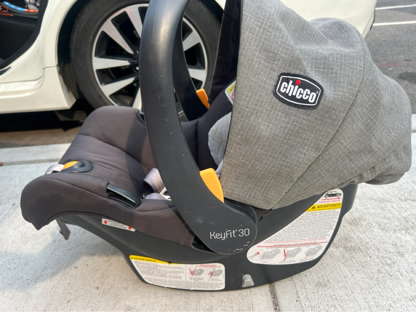 Chicco Bravo Stroller and Car Seat - photo 5
