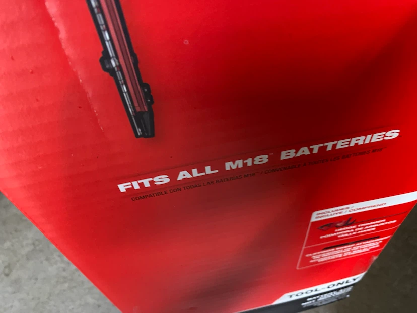 Milwaukee Fuel M18 3034-20 30” hedge trimmer New in box - photo 4