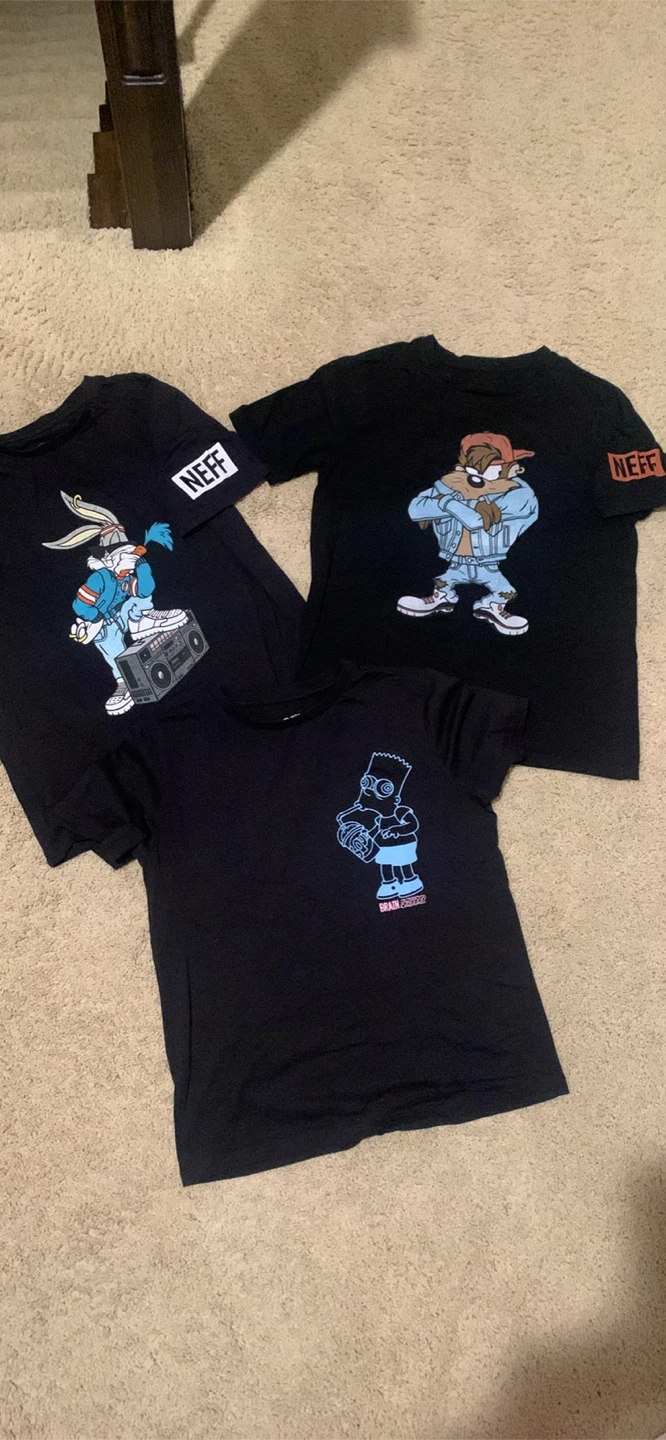 Lot of 4 Black T-Shirts - Looney Tunes, Simpsons, Tapout - photo 3