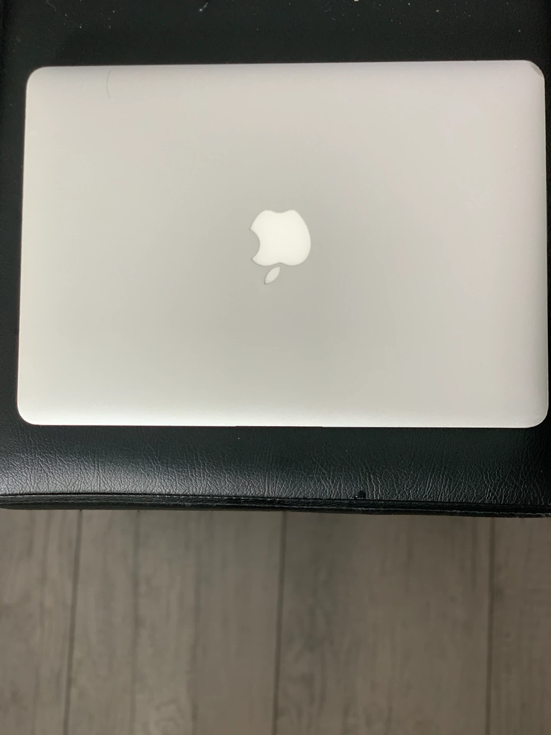Apple MacBook Air Laptop 2017 - photo 2
