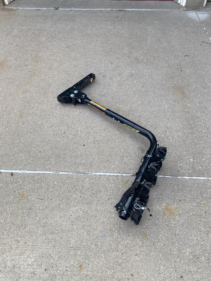 Black Hitch Mount 4-Bike Rack - photo 3