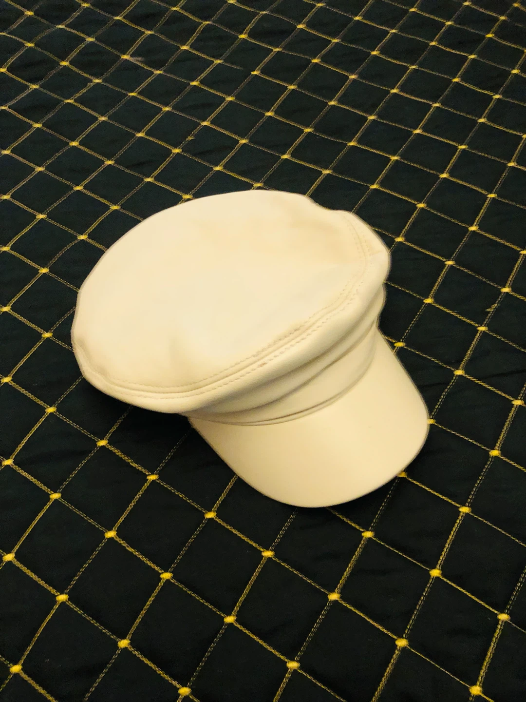 Women's  pure Leather Baker unisex Hat - Cream