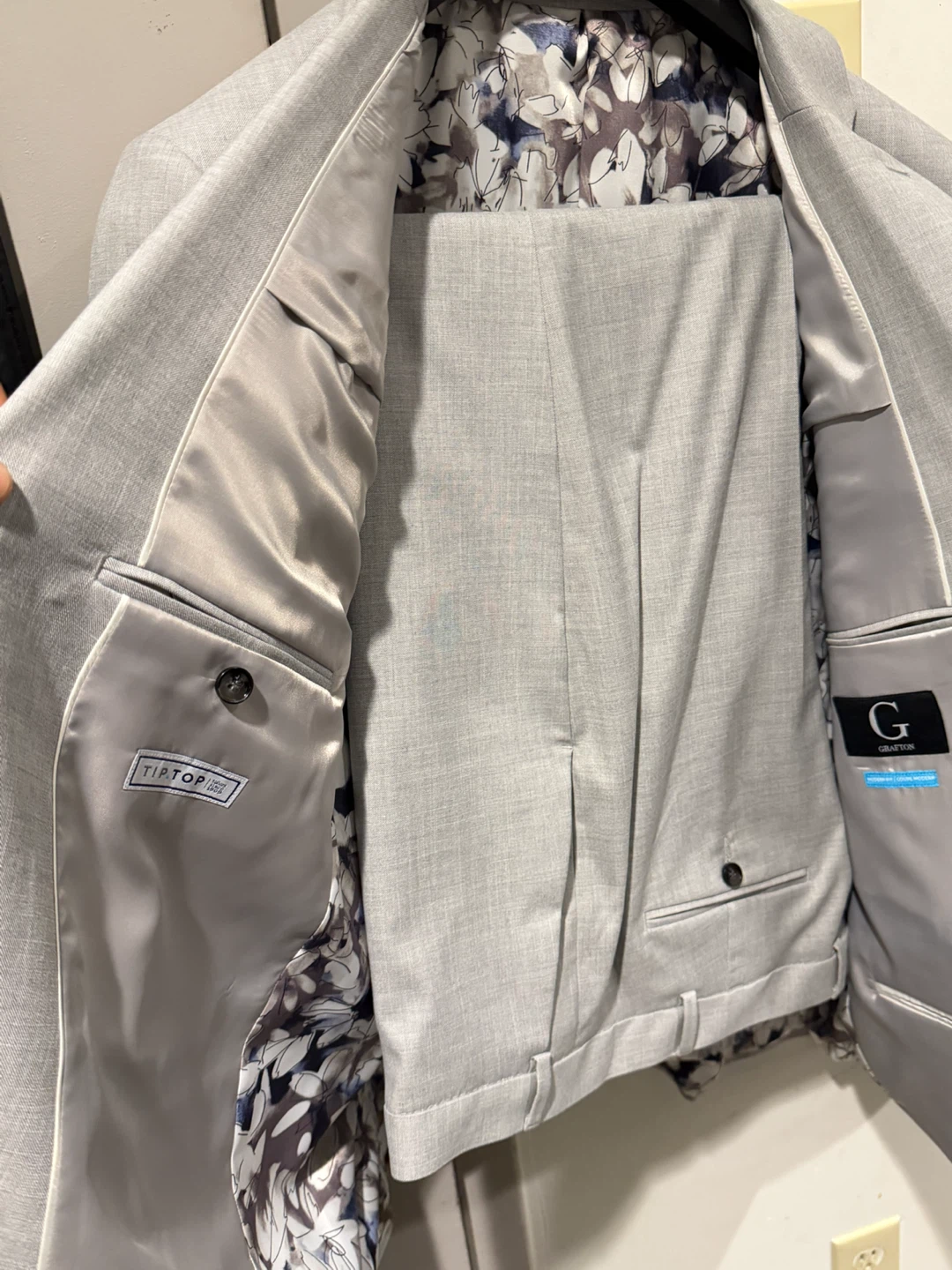 Blazers and suit - photo 2