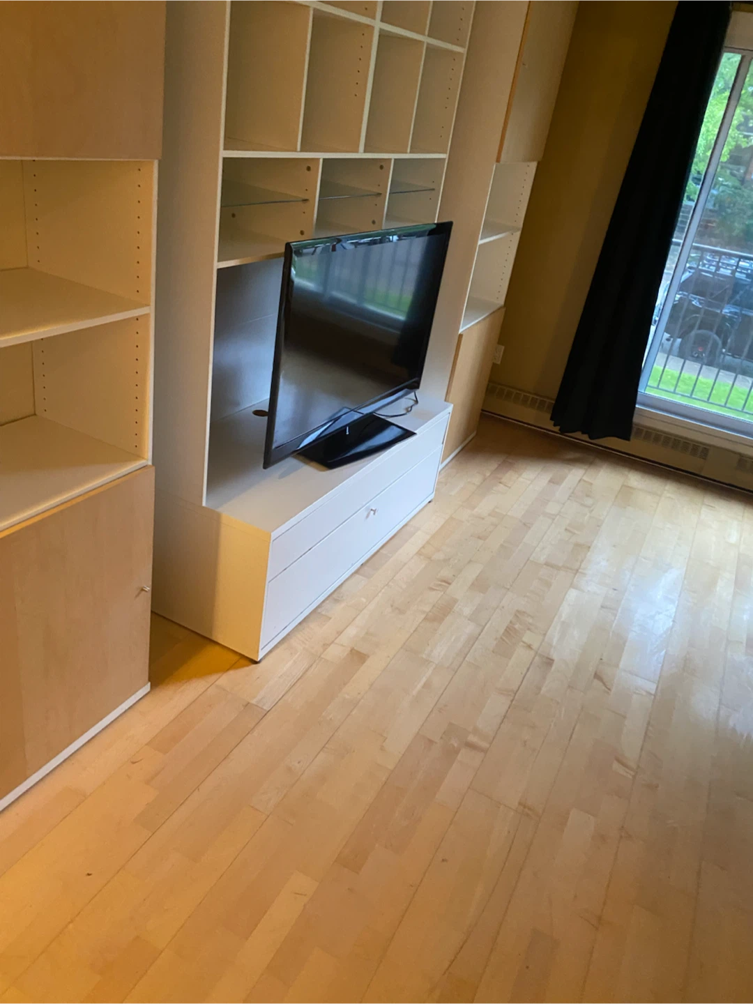 Move outs - photo 2