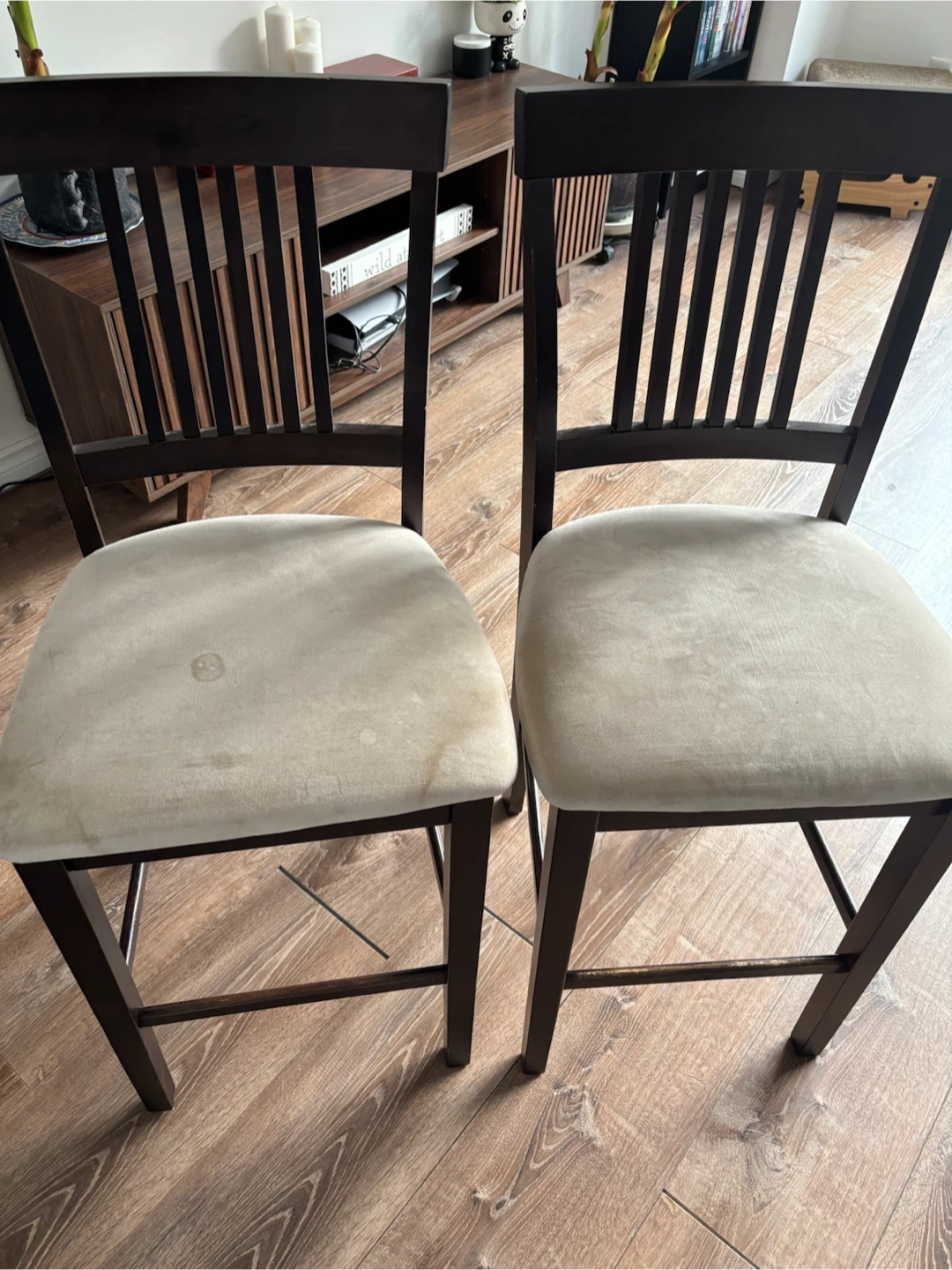 4 dinning room chairs