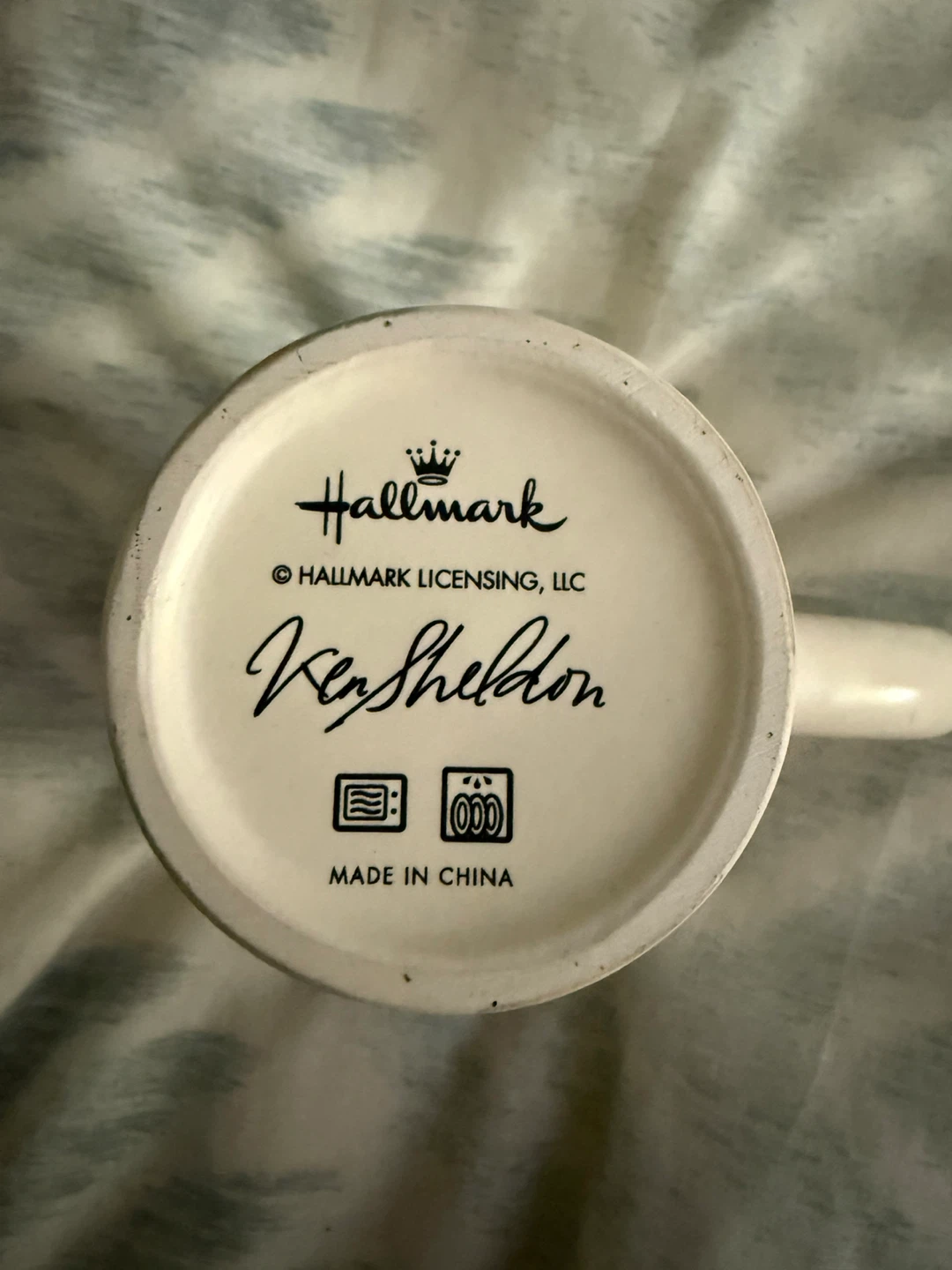 Hallmark Ken Sheldon "Generations of Love" Mug - photo 2
