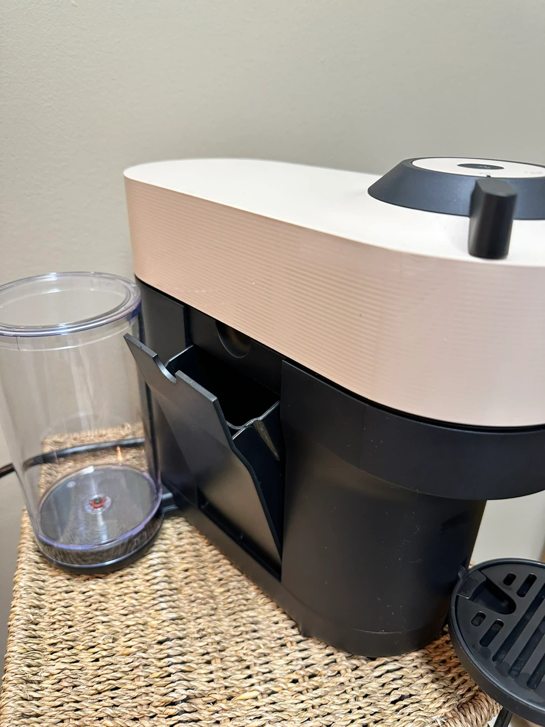 Nespresso Vertuo Pop Coffee Machine - photo 2