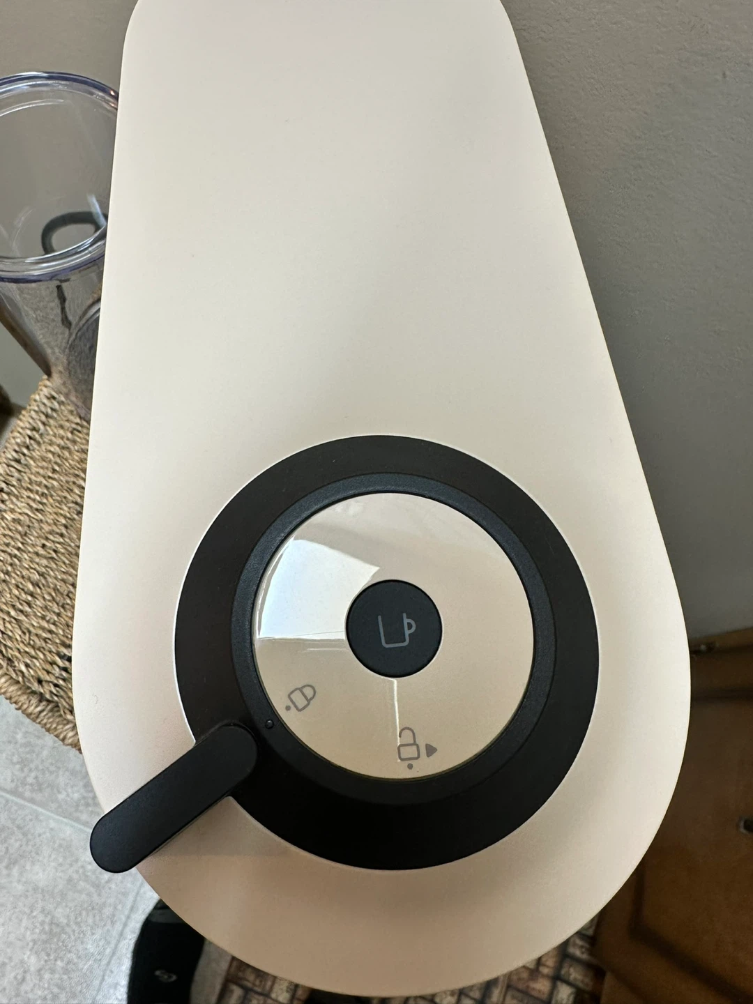 Nespresso Vertuo Pop Coffee Machine - photo 3