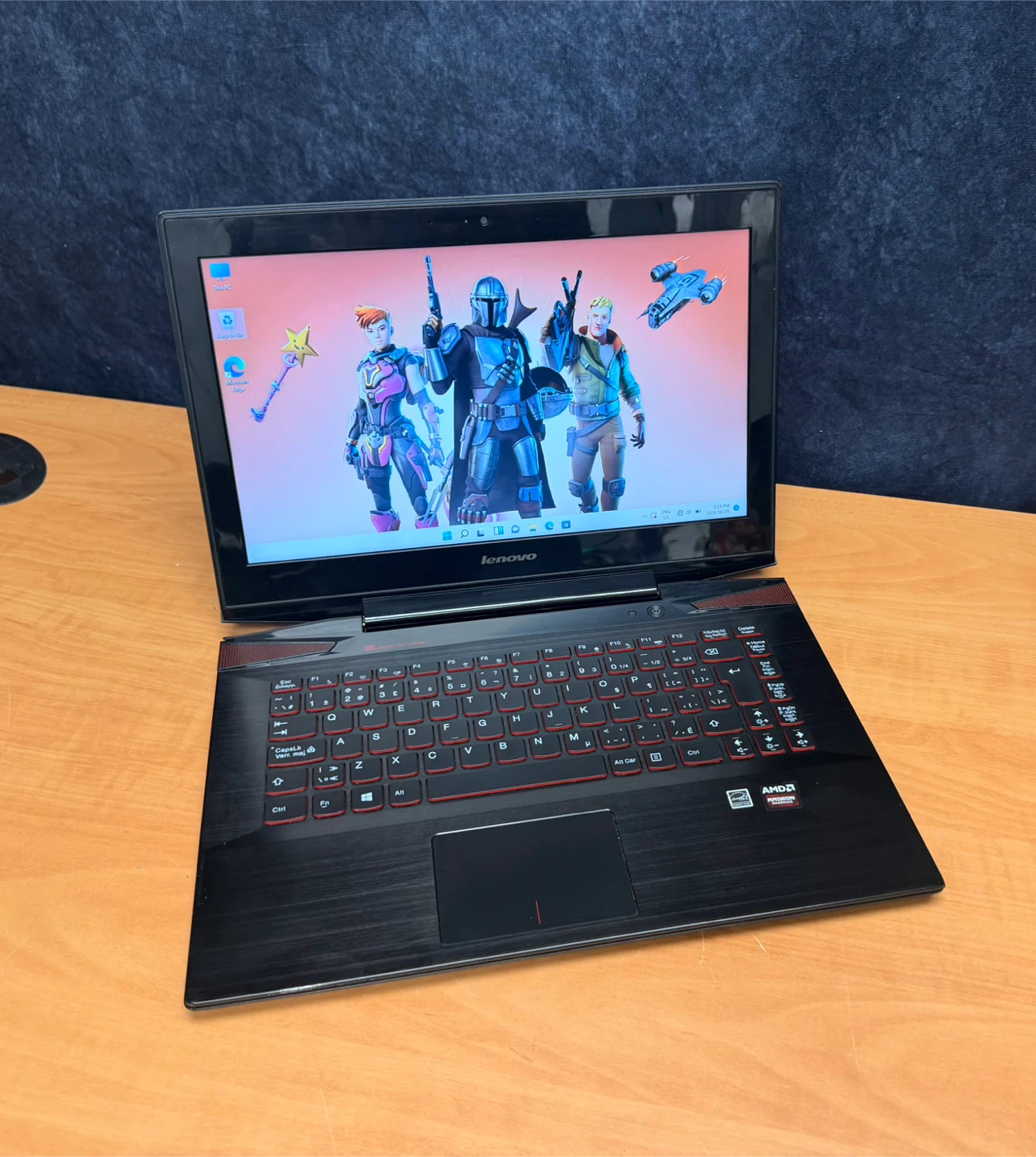 Lenovo Y40-80 Gaming Laptop – 14” Full HD | Radeon R9 Graphics
