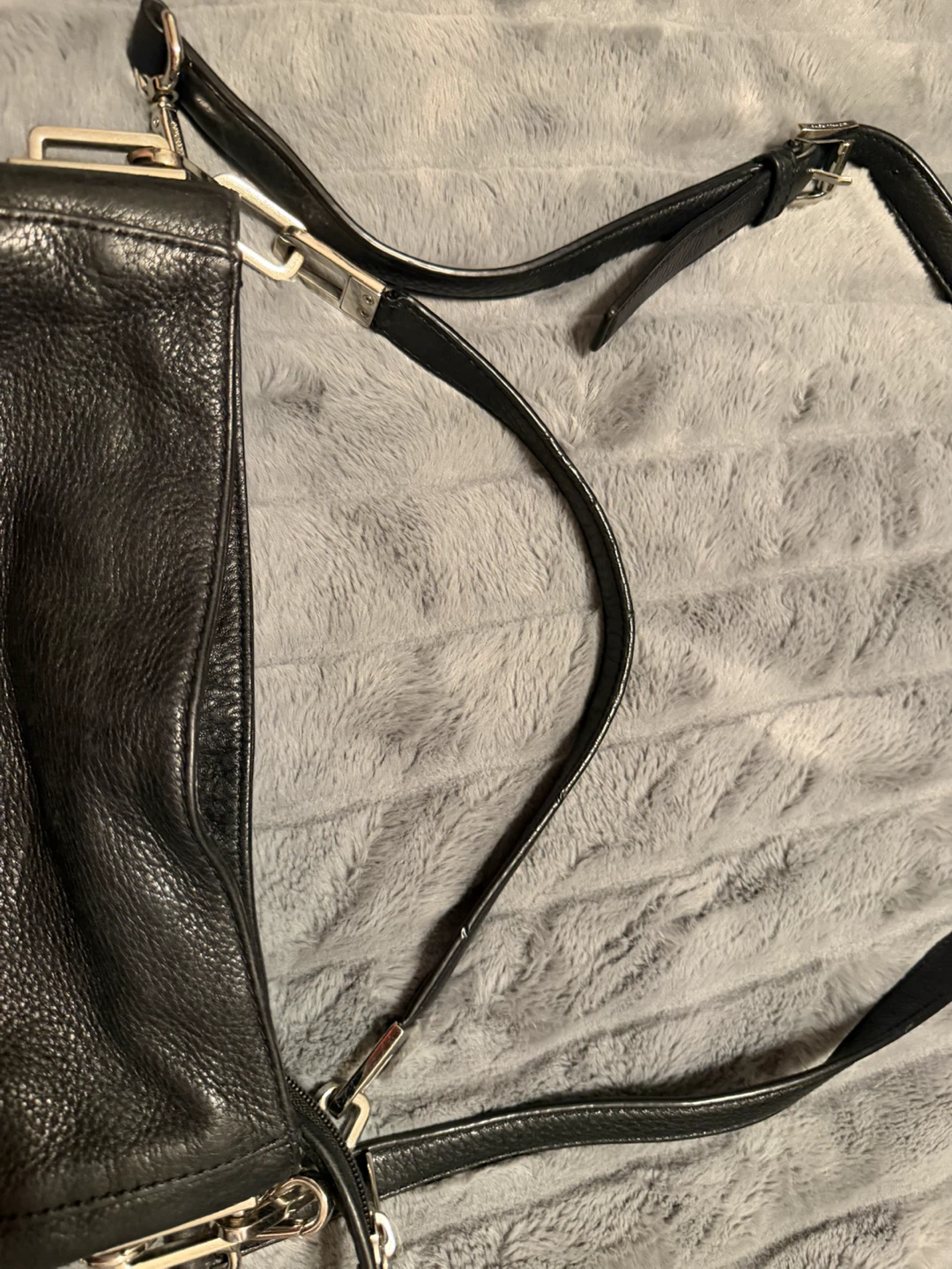 Michael kors black hobo crossbody - photo 3