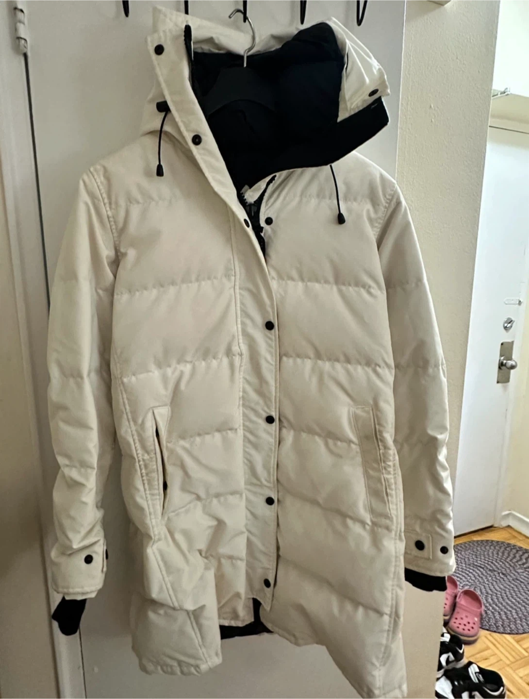Authentic Canada Goose Winter Coat - White - Size L