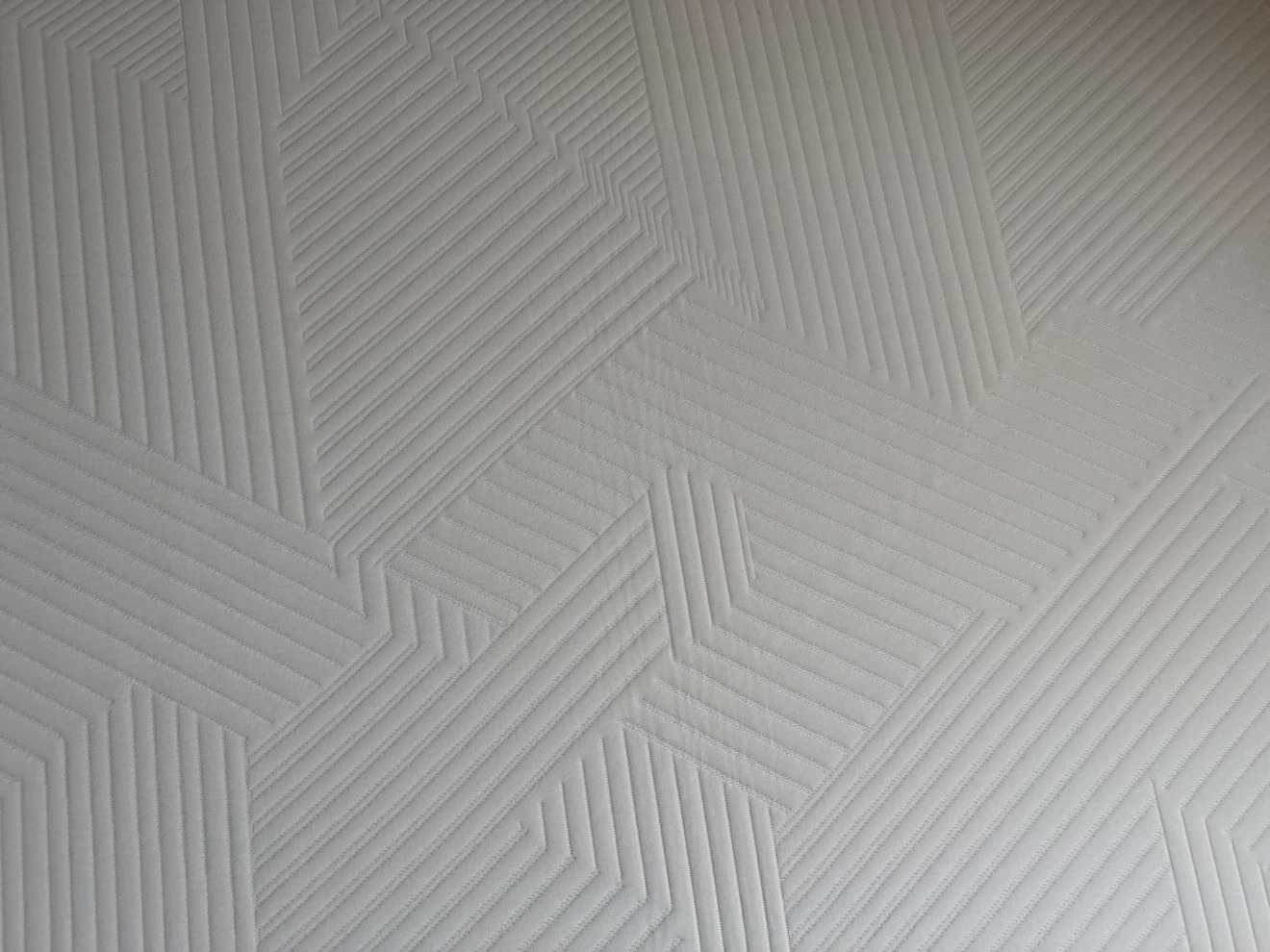 Queen Size Mattress + bed frame - photo 4