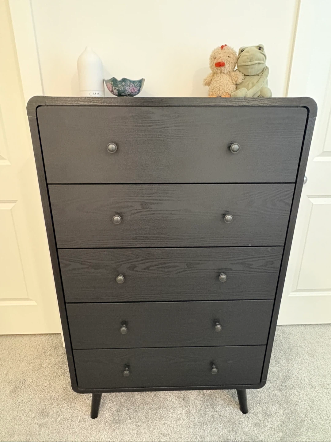 Black 5-Drawer Dresser